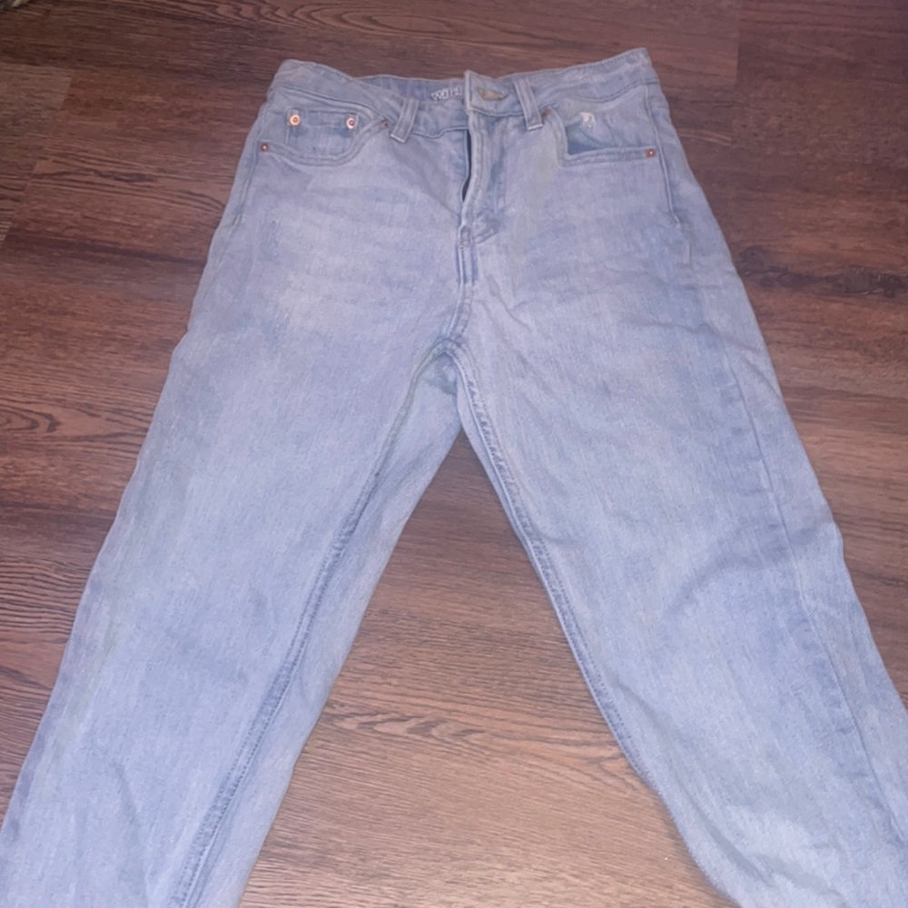 jeans